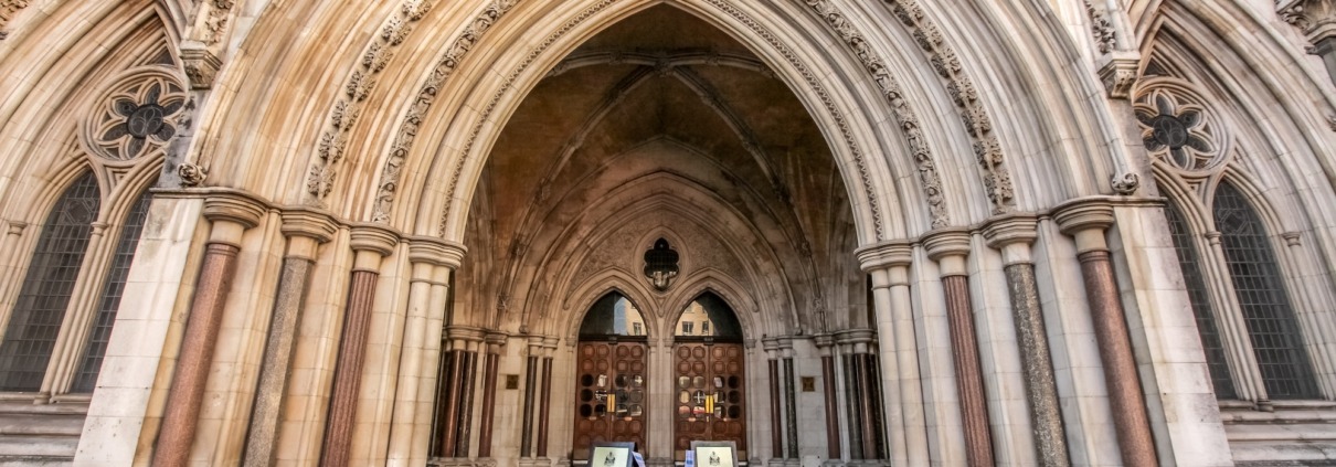 Entrance to the Royal Court of Justice
